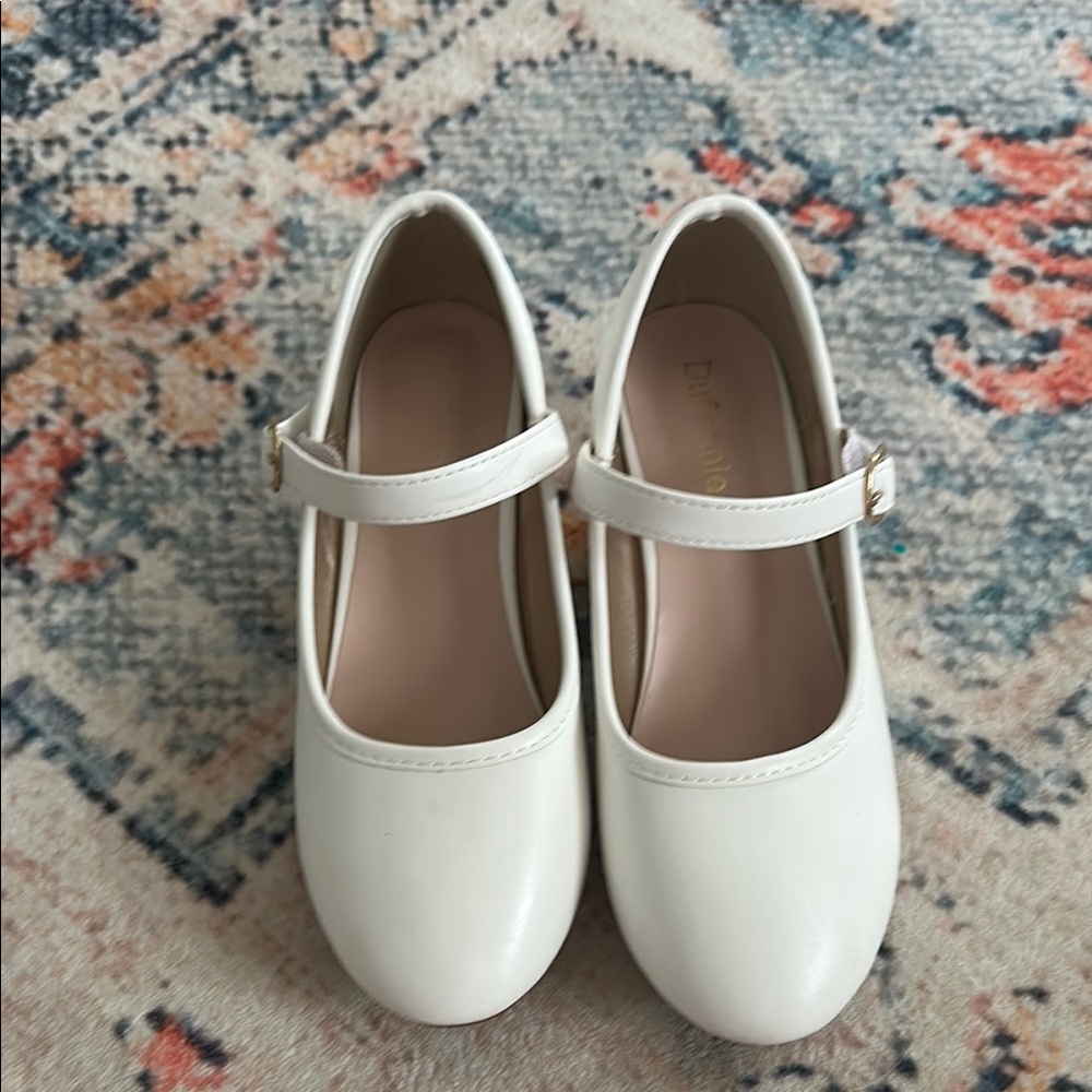 White Mary Jane Shoes